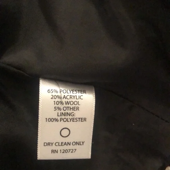 Women's Black and White Tweed Jacket - Picture 8 of 14